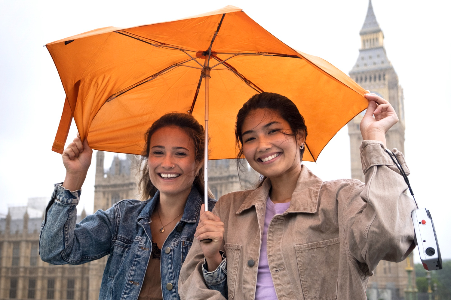 Kazakhstan single mother approved for UK Charity Worker Visa to resettle with children