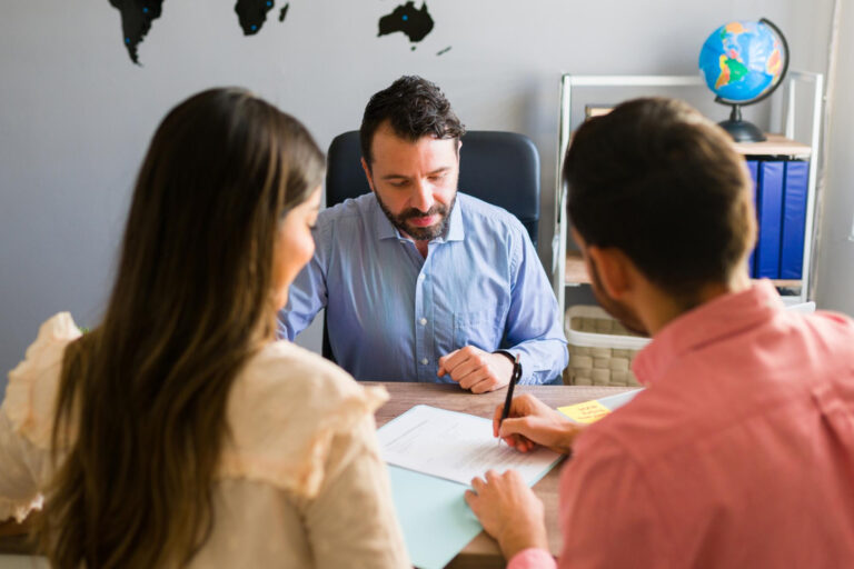 Immigration adviser vs solicitor: legal advice comparison in the UK